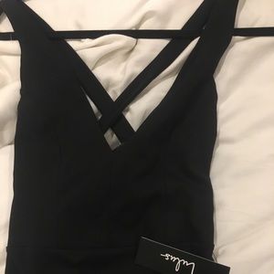 Lulus black midi v neck dress